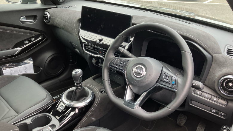 Nissan Juke 1.0 DiG-T Tekna+ 5dr Petrol Hatchback